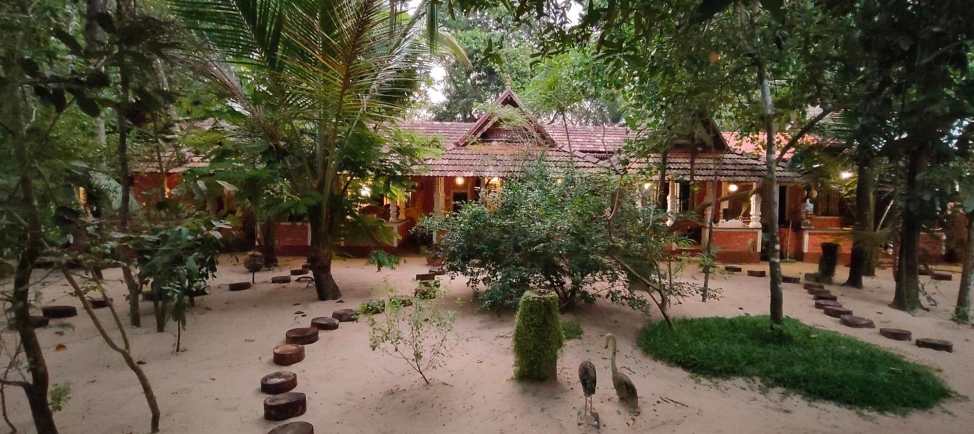 Abba Marari Beach Villas & Homestay Mararikulam Alappuzha 외부 사진